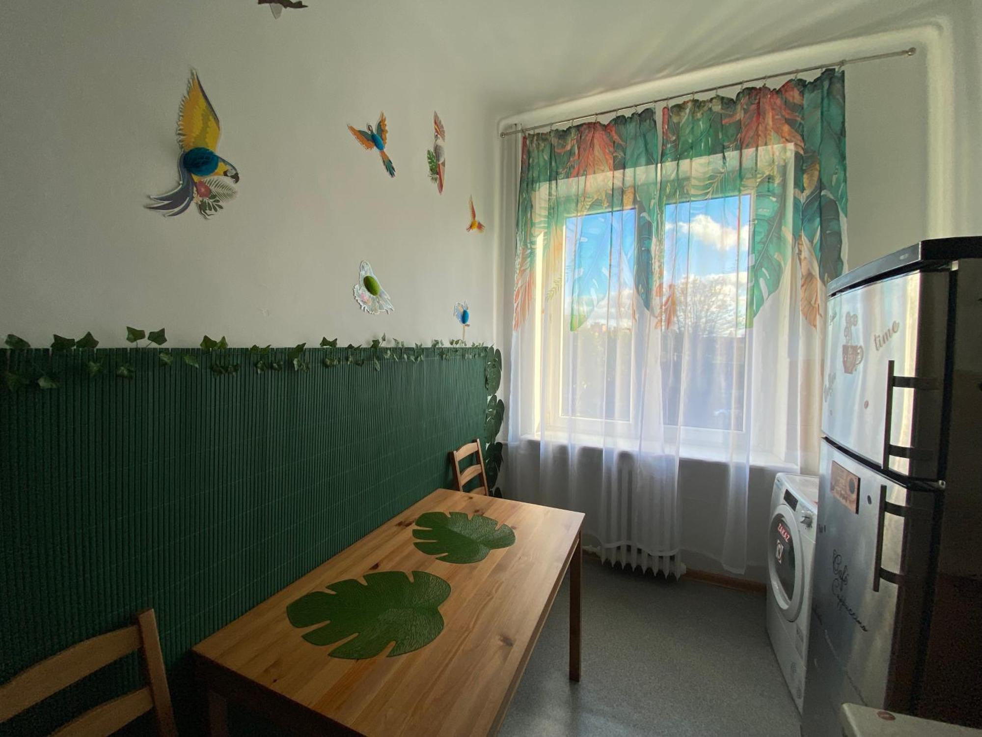 Jungle Rooms กดัญสก์ ภายนอก รูปภาพ