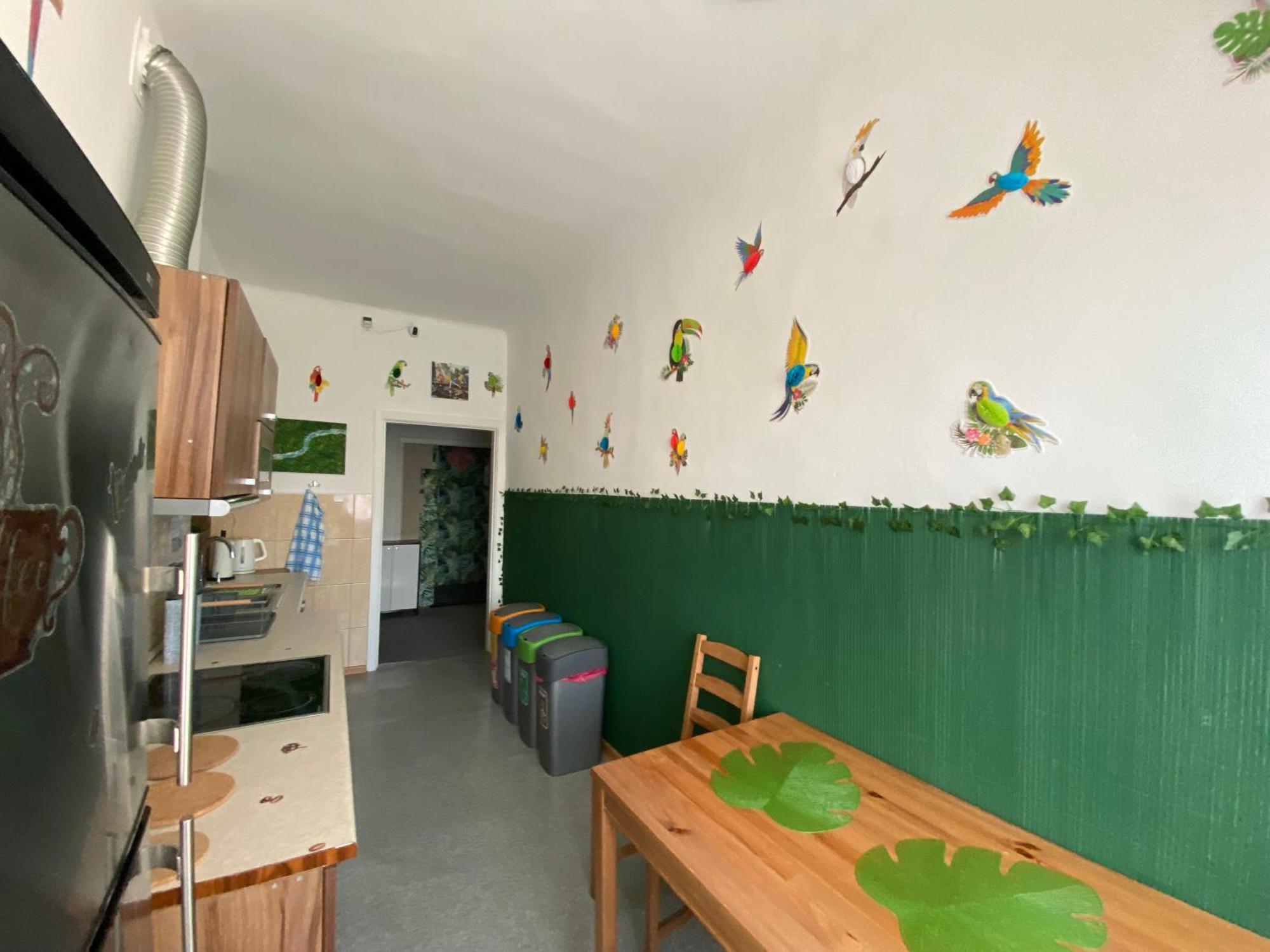 Jungle Rooms กดัญสก์ ภายนอก รูปภาพ