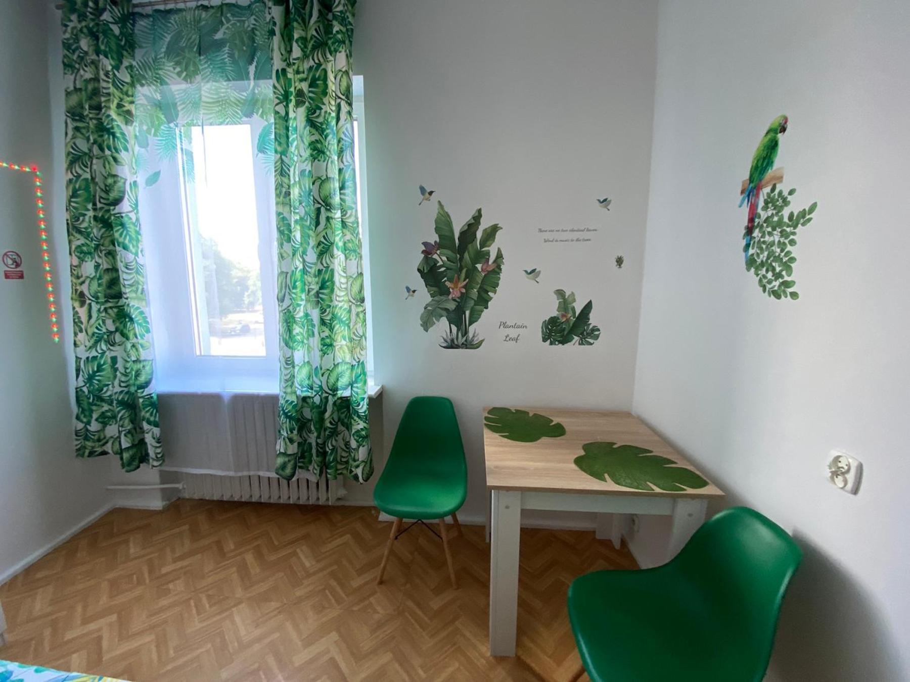 Jungle Rooms กดัญสก์ ห้อง รูปภาพ